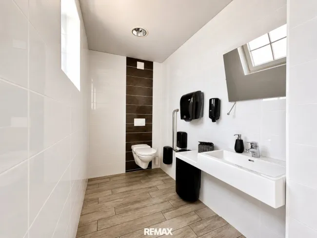 WC Damen