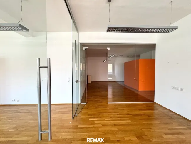 Büro 2