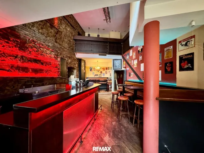 Ansicht Pub und Bar