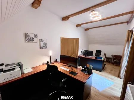 Büro OG