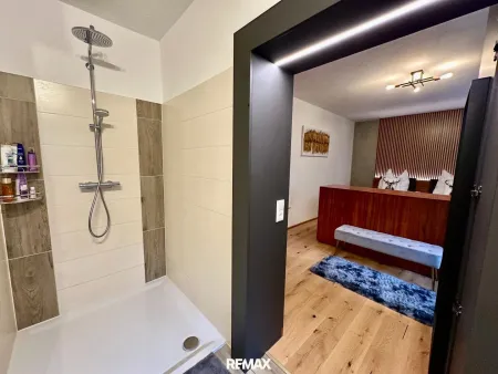 Schlafzimmer 1 EG mit Bad