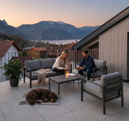 Traumhafte Penthousewohnung mit Attersee-Blick: Erstbezug mit Balkon und Terrasse!
