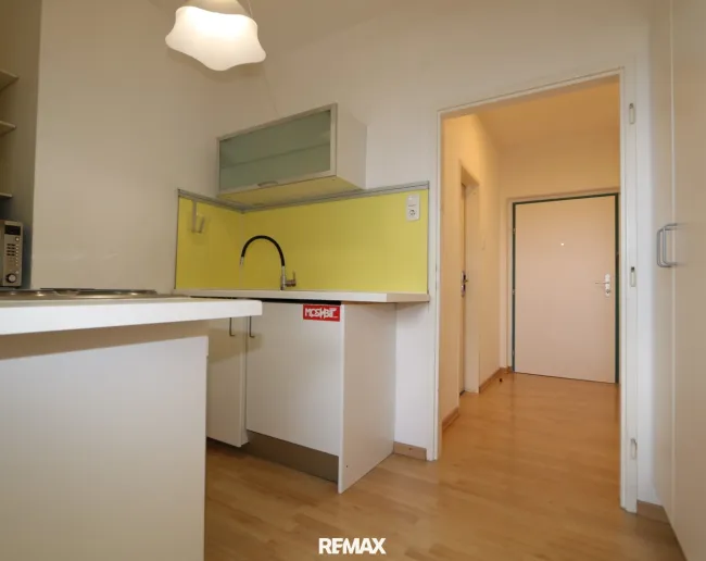 Angebot liegt vor: Top-Investment oder Eigenheim: 2-Zimmer-Wohnung mit Fernblick nahe dem Klinikum - Bild