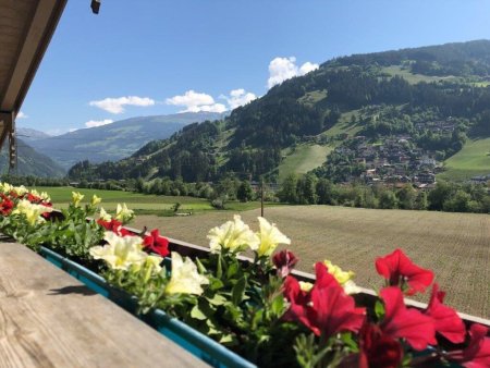 2-Zimmer-Wohnung in unverbaubarer Sonnenlage von Hippach – kompakt, hell, flexibel nutzbar