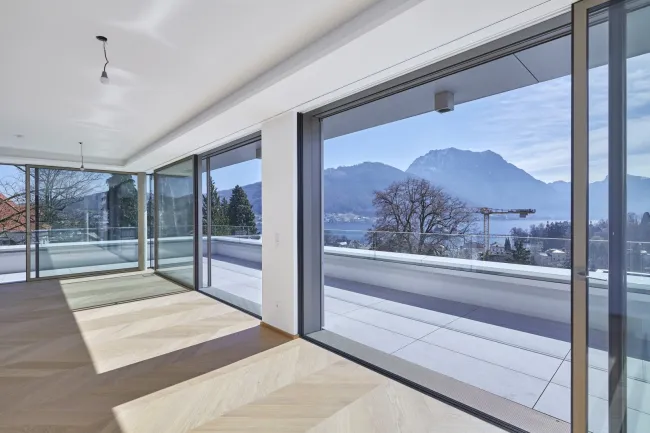 Panorama Royale - Ein grenzenloser Seeblick in Gmundens exklusiver Villengegend - Provisionsfrei! - Bild