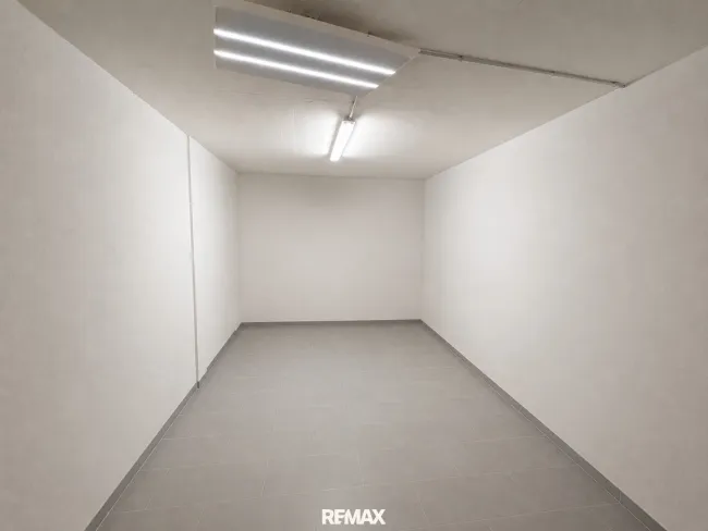 Keller