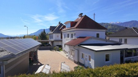 Charmantes Einfamilienhaus mit Wintergarten, Einliegerwohnung und großzügigem Raumangebot