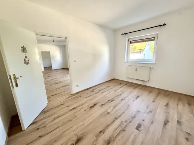 Komplett neu sanierte Wohnung mit Garten & Carport in Parndorf – Erstbezug nach Sanierung - Bild