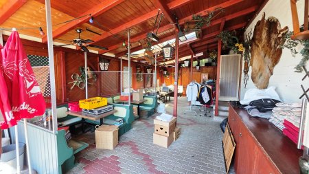 Tolles Neuwertiges Wohn-Geschäfts-Haus inkl. Cafe-Restaurant-Geschäftshaus in einem Top Zustand