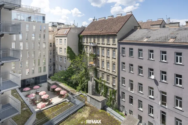 Blick Innenhof Wohnung 1050 Wien