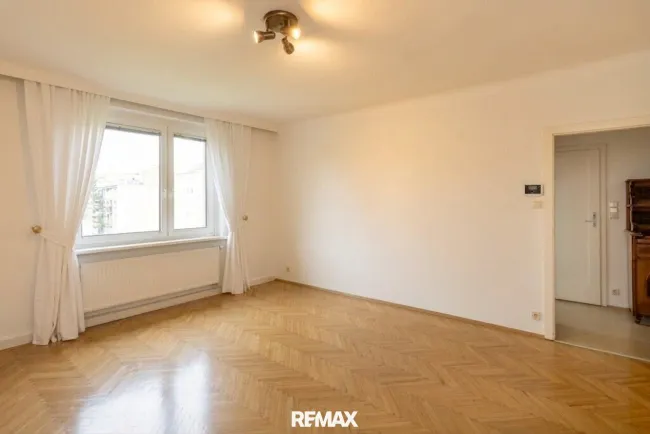 Wohnzimmer Wohnung 1070 Wien