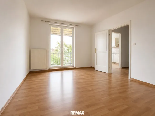 Leistbares Wohnen mit Ausblick & Bewegung – Gepflegte 3-Zimmerwohnung mit BALKON aber ohne Lift - Bild