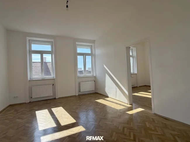 Helle 3-Zimmer-Altbauwohnung - Titelbild