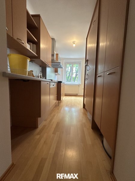 Helle 3-Zimmer-Eigentumswohnung mit Lift – Nähe Yppenplatz & Ottakringer Brauerei