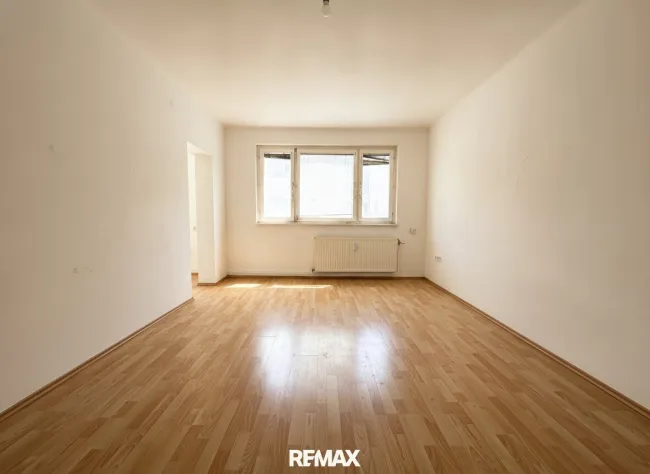 ***Charmante 3-Zimmer-Erdgeschosswohnung mit Potenzial in Mürzzuschlag*** - Titelbild