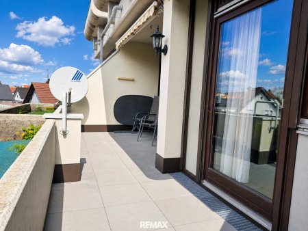 Helle 3-Zimmer-Wohnung mit großer West-Terrasse und hochwertiger Ausstattung in ruhiger Lage