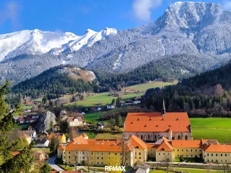 16 Stift Neuberg