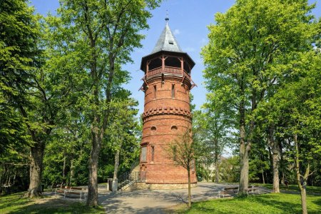 PROVISIONSFREI – Cottageviertel – Exklusive 3-Zimmer-Gartenwohnung mit ca. 97 m² Wohnfläche und ca. 100 m² Freiflächen