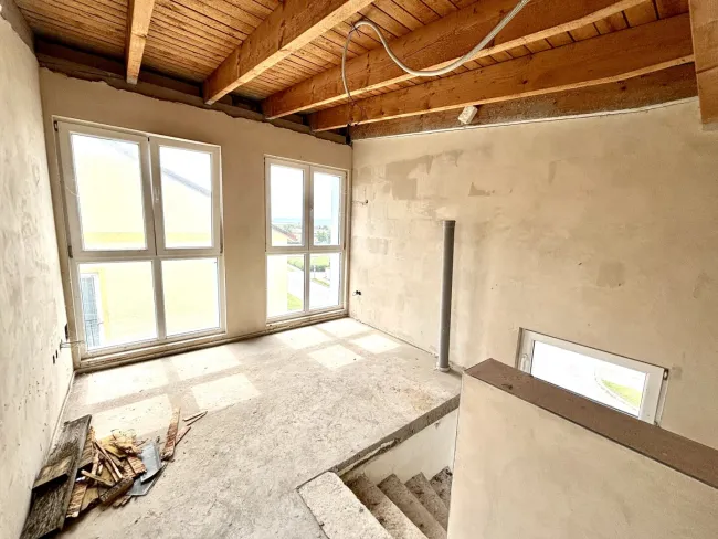 Reihenhausanlage in Seenähe in Weiden / See– 5 Einheiten mit Dachterrassen – Fertigstellung eines Bestandobjekts - Bild