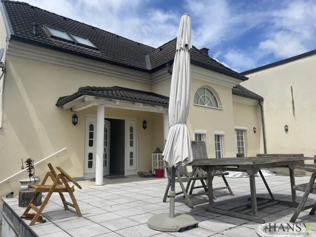 Repräsentative Stilvilla: 5 Zimmer, Garten, Terrasse - Ihr Traumhaus wartet!!! - Bild
