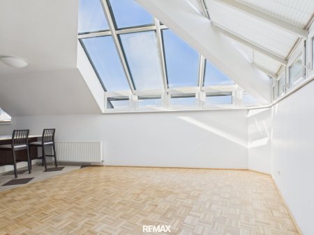 Großzügige 4-Zimmer-DG-Maisonette-Whg. auf 2 Ebenen in Stammersdorf mit Stellplatz – 137m² für 339.000 €!