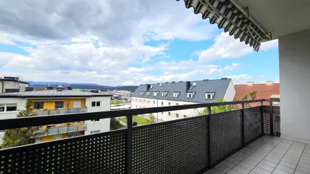 TOP LAGE Helle Wohnung mit Loggia & Aufzug +++ nähe Fischapark Shopping Center in 2700 Wiener Neustadt