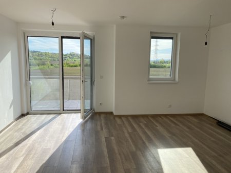 2 Zimmer Wohnung inkl. Einbauküche und Balkon