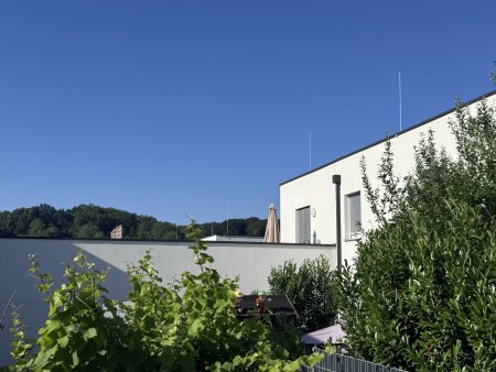 Dachterrasse mit Weitblick inkl. Stellplatz und Komplettküche