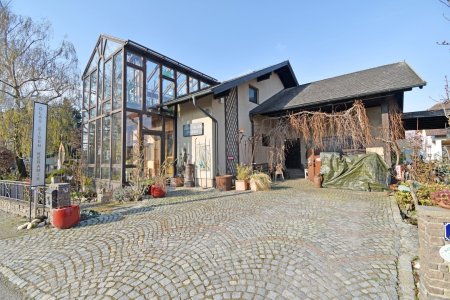 Einzigartiges Einfamilienhaus - Weinkeller - Wintergarten Nähe Bahnhof Tullnerfeld