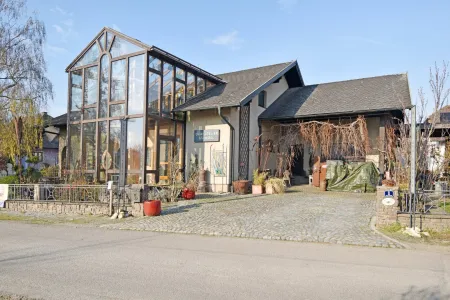 Einzigartiges Einfamilienhaus - Weinkeller - Wintergarten Nähe Bahnhof Tullnerfeld