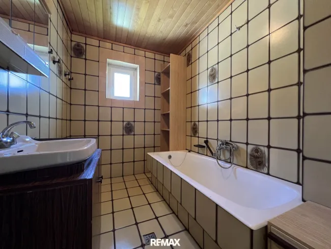 Badezimmer EG