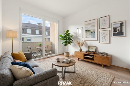 Eingerichtetes Zimmer mit Blick zur Loggia - KI Symbolfoto