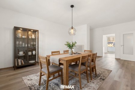 Eingerichtetes Zimmer - KI Symbolfoto