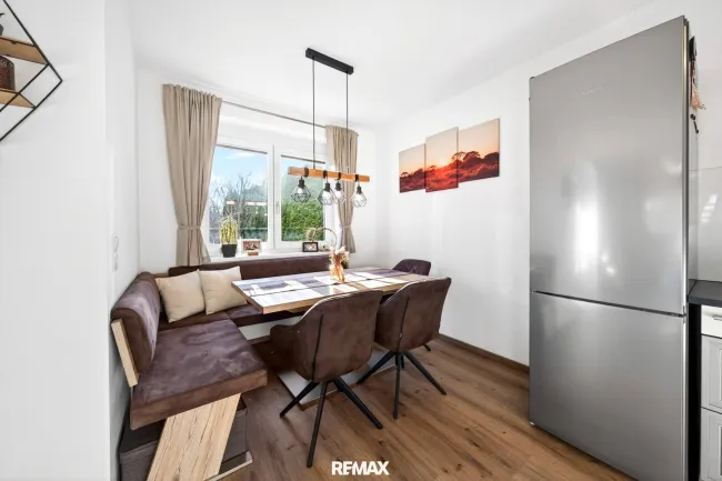 Traumhaftes Zuhause in Kramsach: 84 m² Wohnkomfort, Eigengarten & 2 Stellplätze verfügbar - Bild
