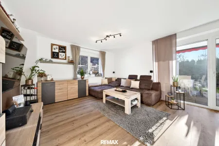 Traumhaftes Zuhause in Kramsach: 84 m² Wohnkomfort, Eigengarten & 2 Stellplätze verfügbar