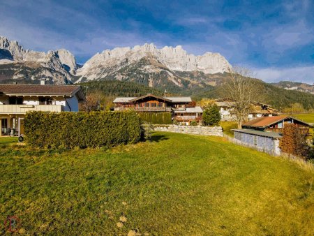 Alpine Exklusivität – Ein Logenplatz über den Dächern von Going