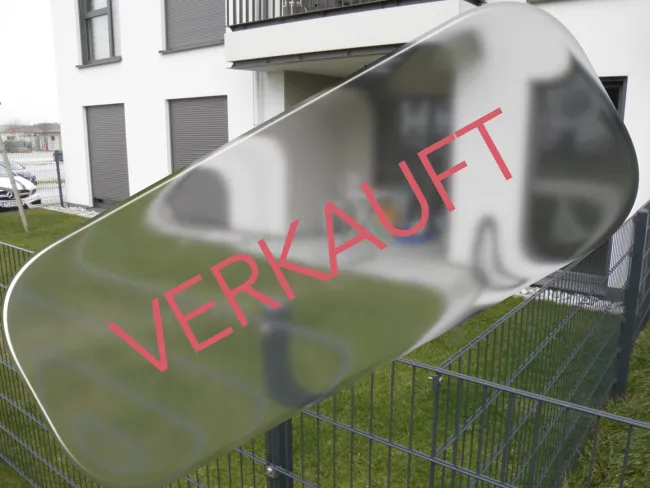 "All Inclusive"!4-Zi-ETW mit Garten & Terrasse + Parkplatz & Küche INKLUDIERT ! Neuwertiger Zustand - Titelbild