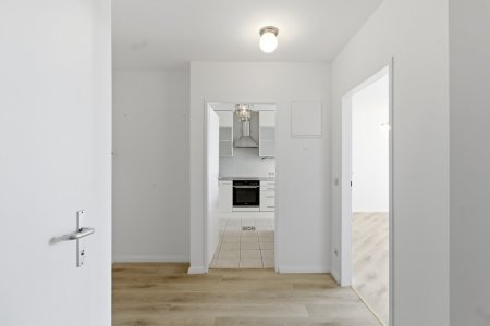 360 Grad Rundgang - Erstbezug nach Sanierung: 3-Zimmer Dachgeschosswohnung mit Süd-Loggia und Weitblick im Gasometer - 85,5m², 6. Etage!