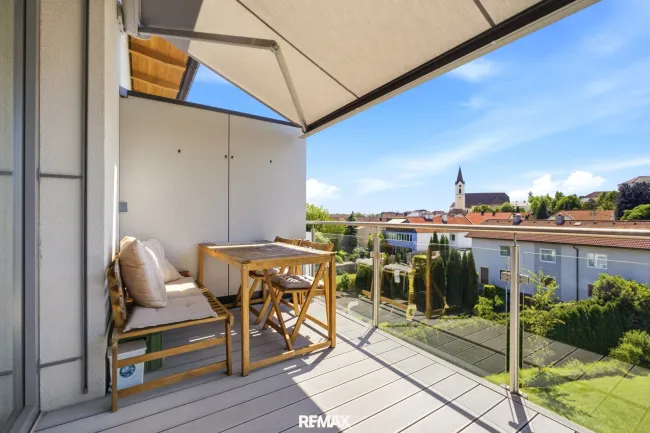 Loggia/ Balkon
