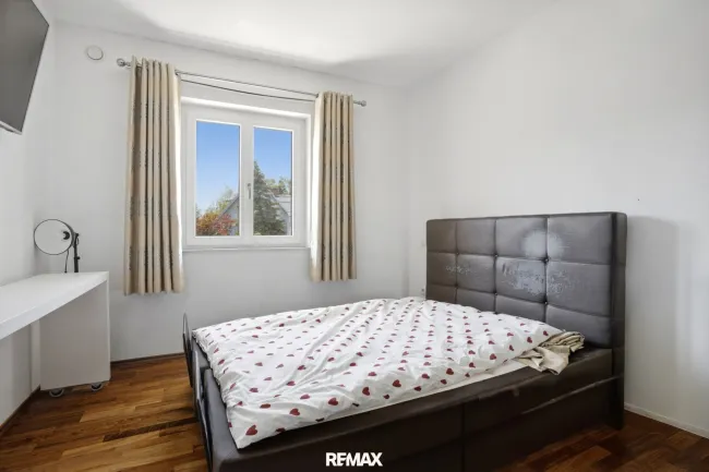 Schlafzimmer OG