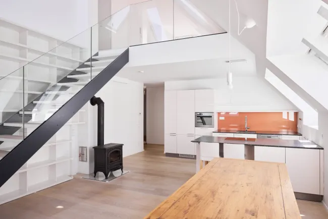Moderne 135m² Dachterrassen-Maisonette - Bild