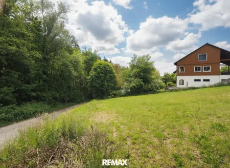 ***Leistbares Traumgrundstück in Perg im Ortsteil Karlingberg - Wohlfühloase***