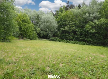 ***Leistbares Traumgrundstück in Perg im Ortsteil Karlingberg - Wohlfühloase***