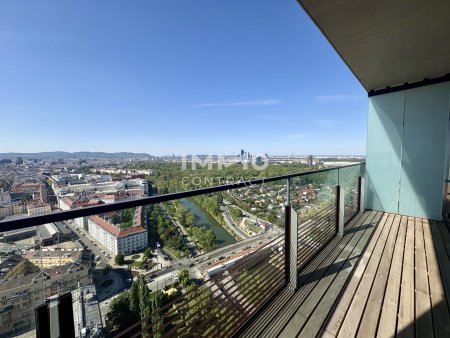 Pool, Concierge, BBQ Area, Concierge, Park uvm. Wohnen mit TOP-Ausblick 28. Stock (teilmöbliert)