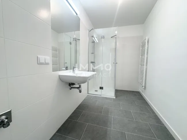 Bad mit Dusche