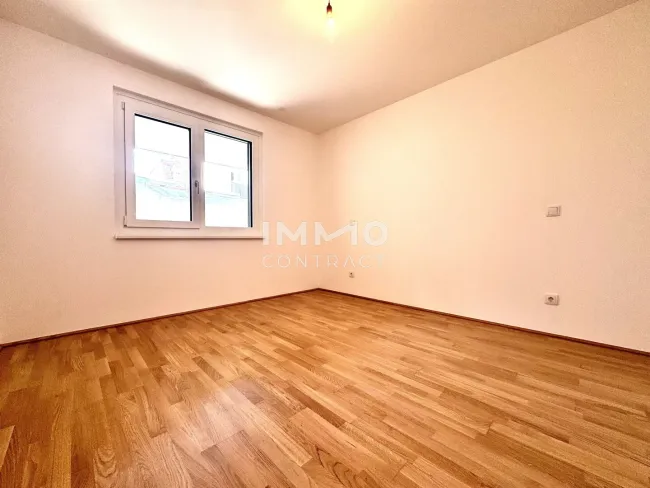 Schlafraum 2 / Büro