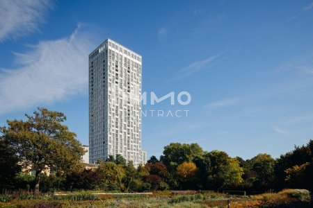 Stadtleben mit Weitblick und Pool: 3 Zimmer Hochhauswohnung zum Verlieben. Provisionsfrei und Erstbezug - U1 Kagran