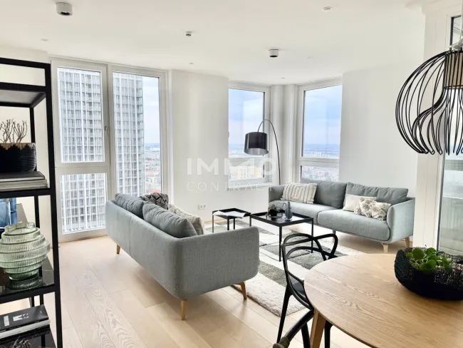 29. Etage: Skyline-Feeling inklusive Pool: Ihre neue 3-Zimmer-Oase - Bild