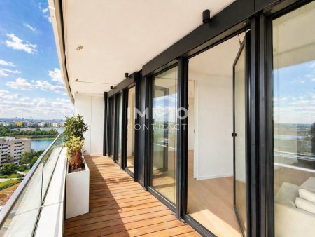 DANUBEFLATS: Erstbezug - Premium Living mit Pool, Fitness & Wellness