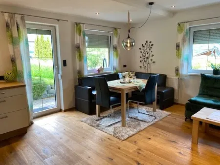 RESERVIERT!!! Top gepflegte 3 Zimmerwohnung in Hainzenberg zu vermieten - Titelbild